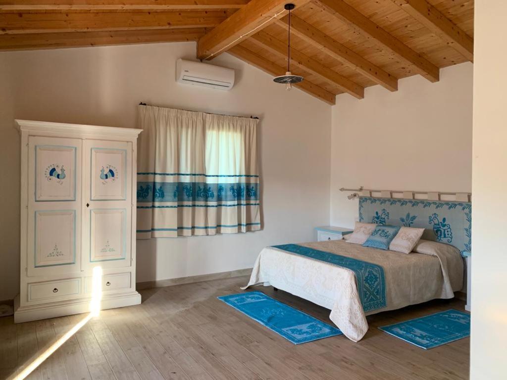 Tenute Venafiorita Loiri Porto San Paolo Eksteriør billede