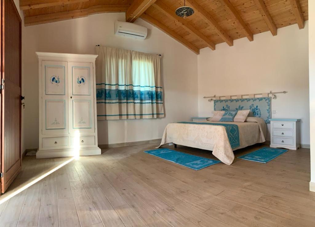 Tenute Venafiorita Loiri Porto San Paolo Eksteriør billede